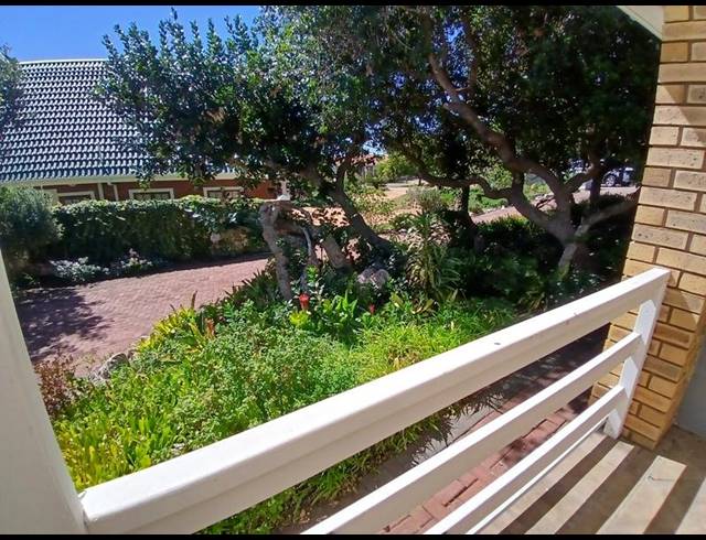 3 BEDROOM HOUSE FOR SALE IN STILBAAI-WES